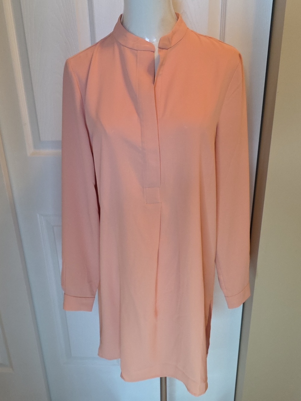 NWT Anne Klein In Warm Sand Long Sleeve Tunic